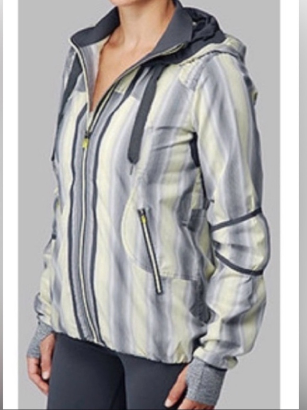 Lululemon Run Reflection Track & Field Jacket  Green Gray Stripes size 10 - Picture 2 of 15